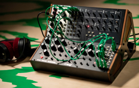 ピンク・ブルー 新品未使用品!Bizmuth Modular Bizmuth カオス